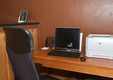 H I Express & Suites San Antonio Medical-Six Flags מראה חיצוני תמונה