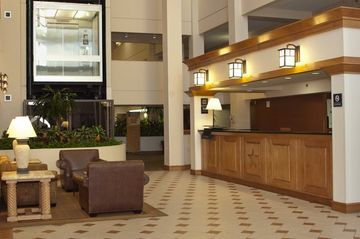 H I Express & Suites San Antonio Medical-Six Flags מראה חיצוני תמונה